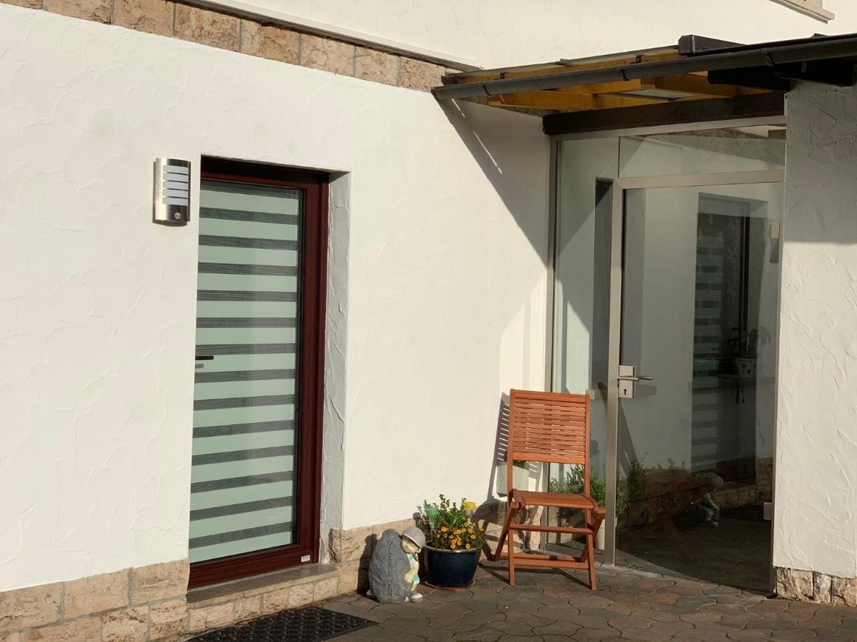Ferienwohnung Am Rennsteig Bei Eisenach - Ilona Schmidt Wolfsburg-Unkeroda Esterno foto